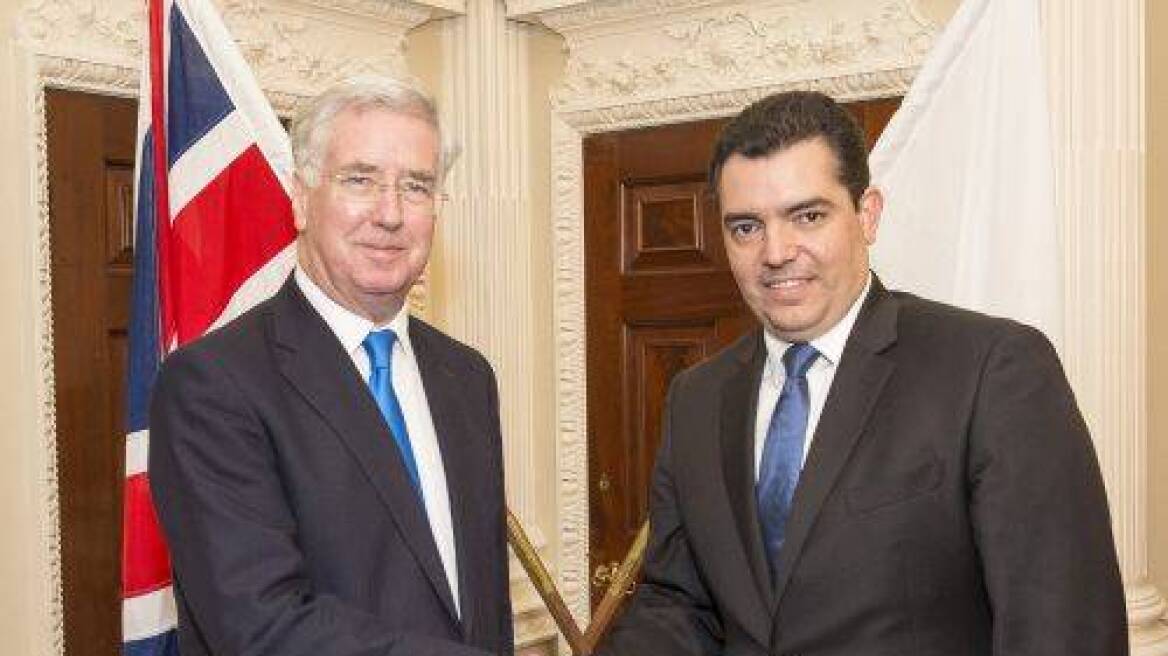 Συμφωνία στρατιωτικής συνεργασίας Κύπρου-Βρετανίας 